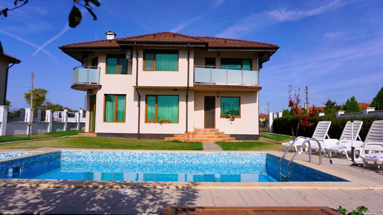 Вила Помело - Family Villa Pomelo Bŭlgarevo Exterior foto