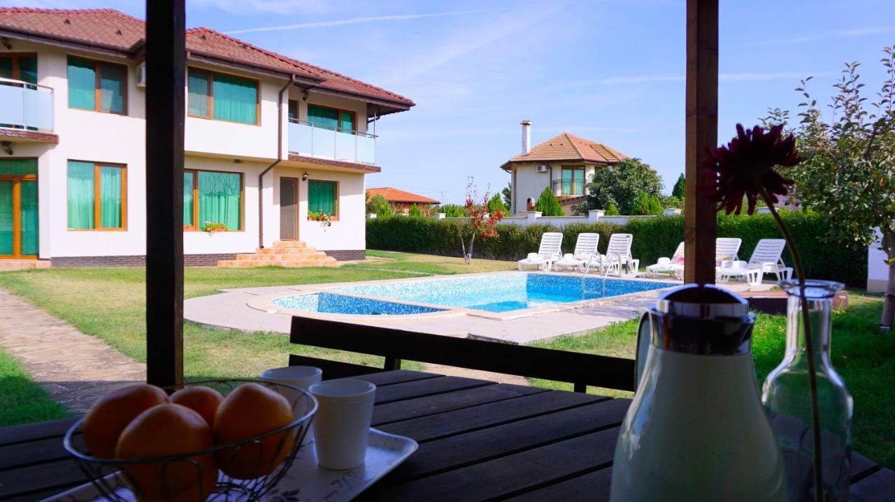 Вила Помело - Family Villa Pomelo Bŭlgarevo Exterior foto