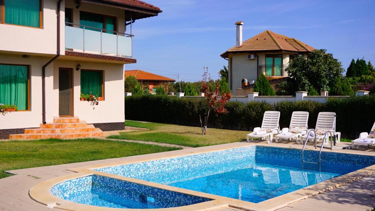Вила Помело - Family Villa Pomelo Bŭlgarevo Exterior foto